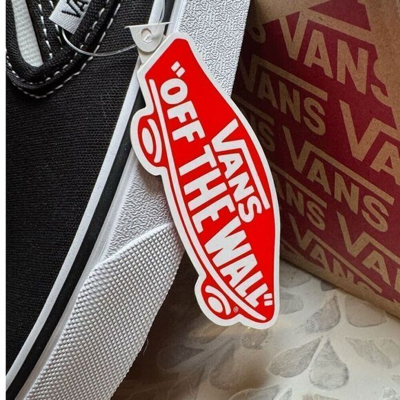 Vans Classic Slip-On Black Canvas Shoes Sneakers Men’s 9 / Women’s 10.5  New in main image 7